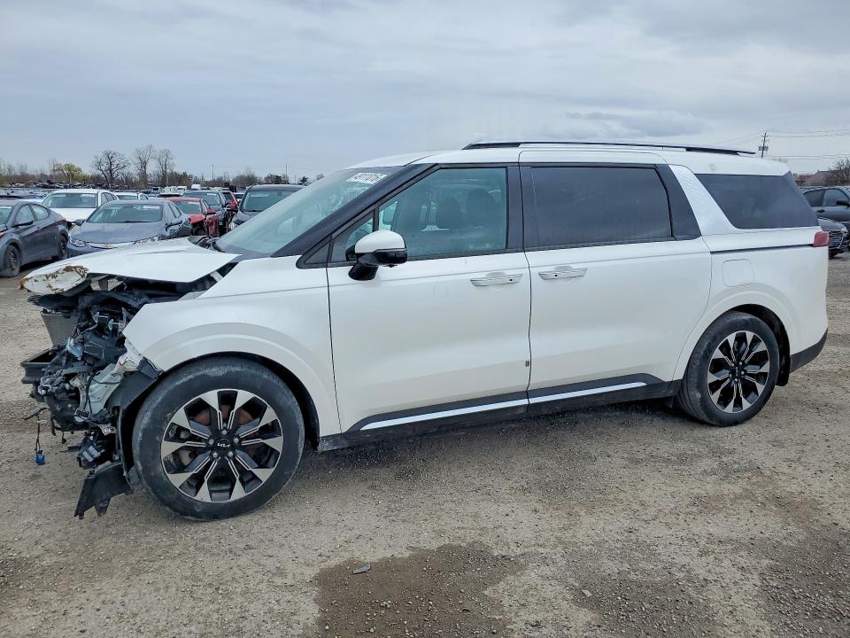 Продаж на аукціоні авто 2022 Kia Carnival, vin: KNDNC5H32N6073450, номер лоту: 49111016