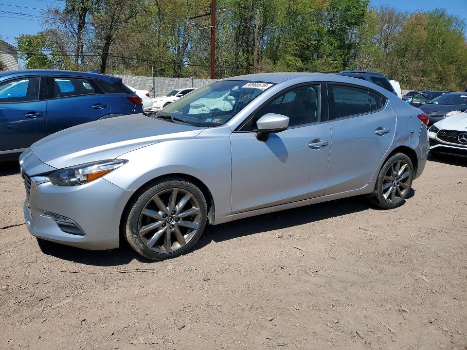2018 Mazda 3 მანქანა იყიდება აუქციონზე, vin: 3MZBN1V30JM201377, აუქციონის ნომერი: 50908516