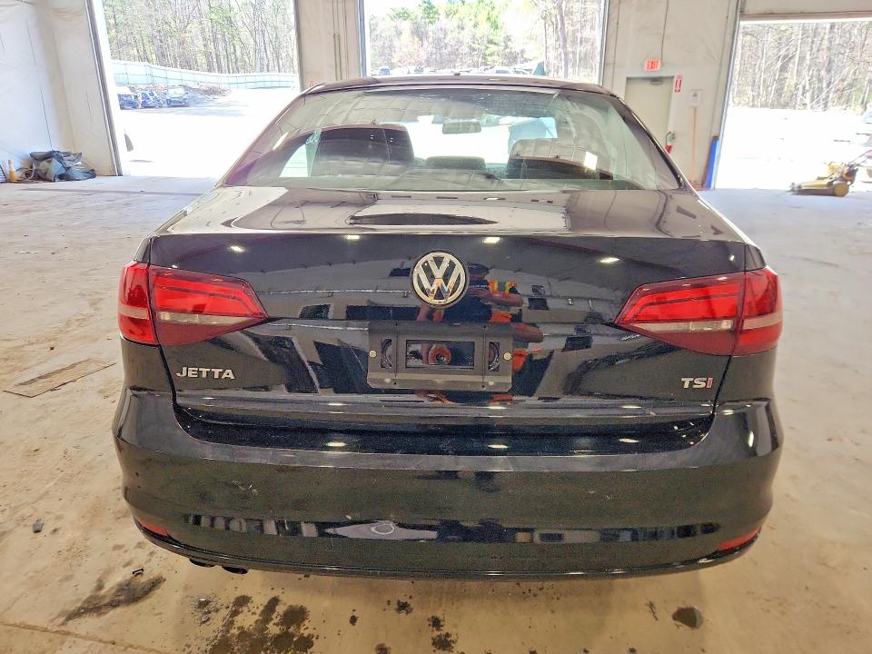 Aukcja sprzedaży 2017 Volkswagen Jetta, vin: 3VW2B7AJXHM325120, numer aukcji: 50303416