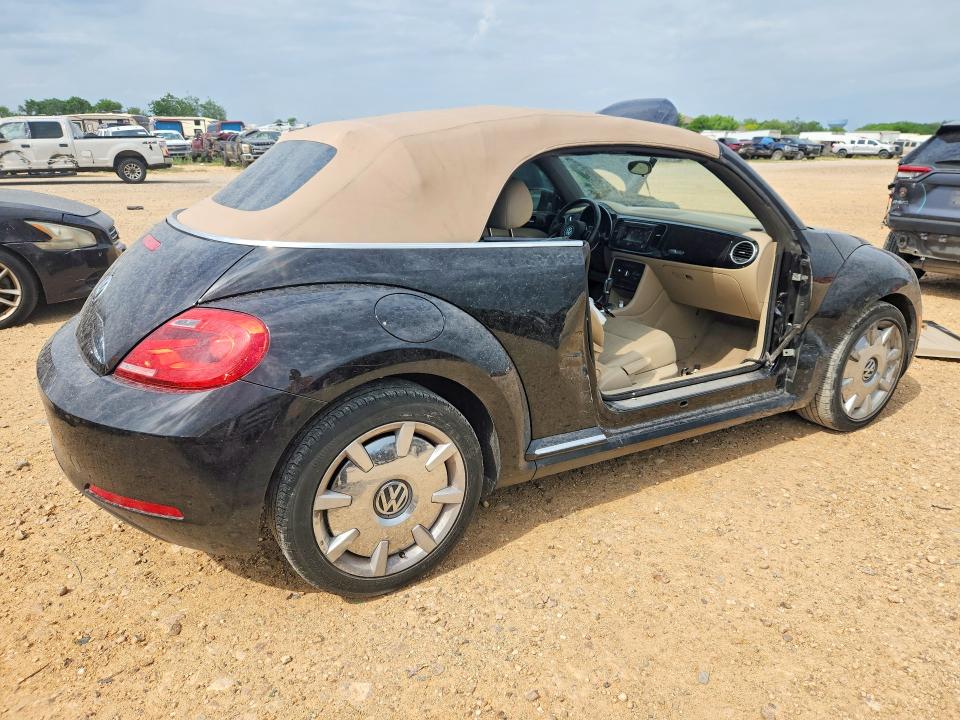 2015 Volkswagen Beetle მანქანა იყიდება აუქციონზე, vin: 3VW517AT7FM806392, აუქციონის ნომერი: 49955876