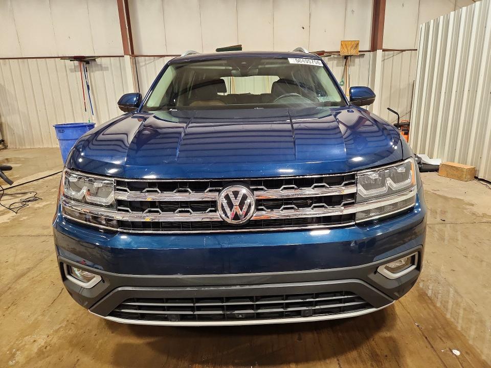 50495796 :رقم المزاد ، 1V2NR2CA6JC558865 vin ، 2018 Volkswagen Atlas مزاد بيع