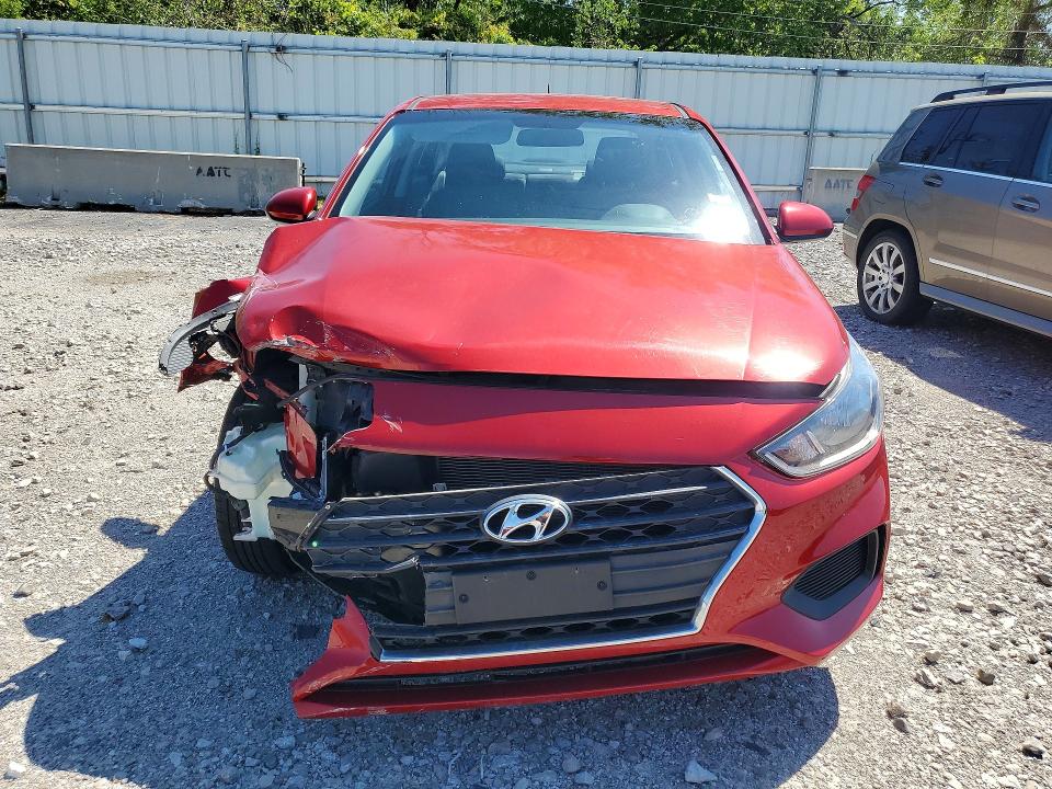 50490026 :رقم المزاد ، 3KPC24A30JE034164 vin ، 2018 Hyundai Accent مزاد بيع
