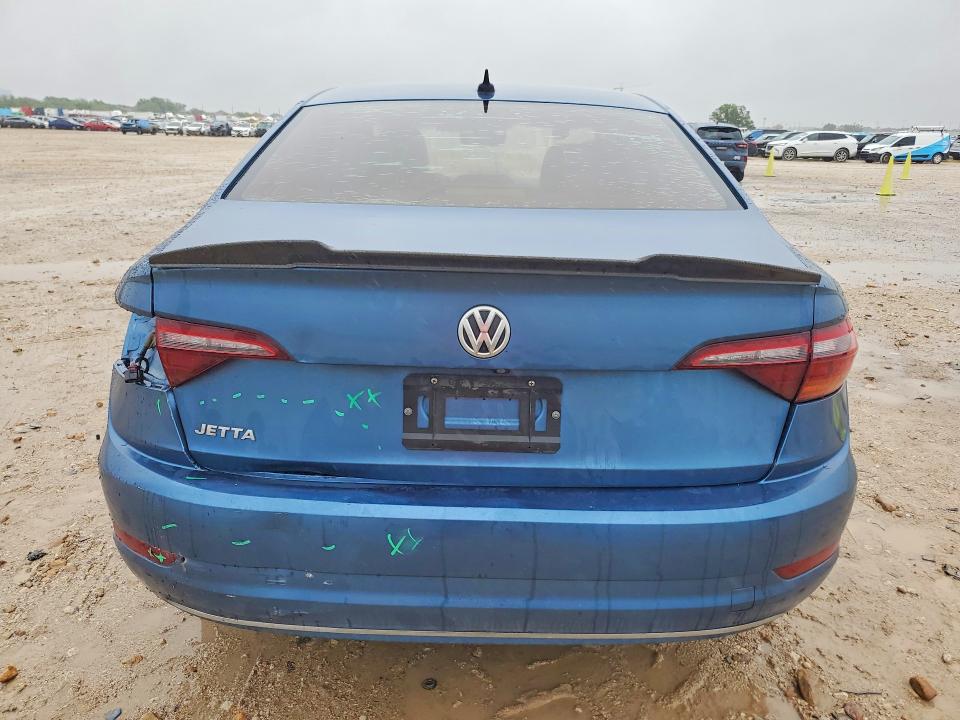 Продажа на аукционе авто 2019 Volkswagen Jetta, vin: 3VWEB7BU6KM189615, номер лота: 50416886