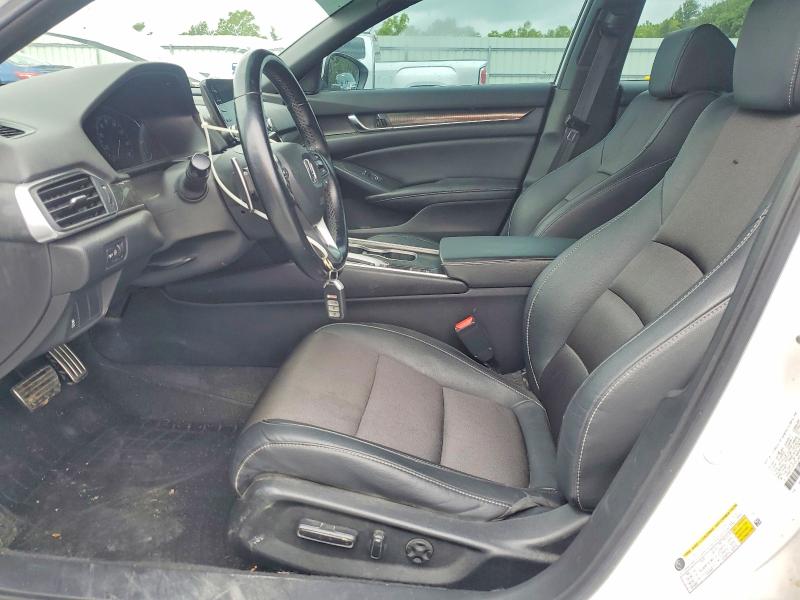 50975886 :رقم المزاد ، 1HGCV1F37LA011891 vin ، 2020 Honda Accord مزاد بيع