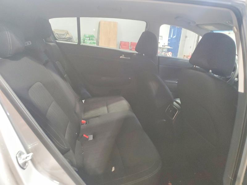 Продаж на аукціоні авто 2017 Kia Sportage, vin: KNDPMCAC6H7272715, номер лоту: 51329556