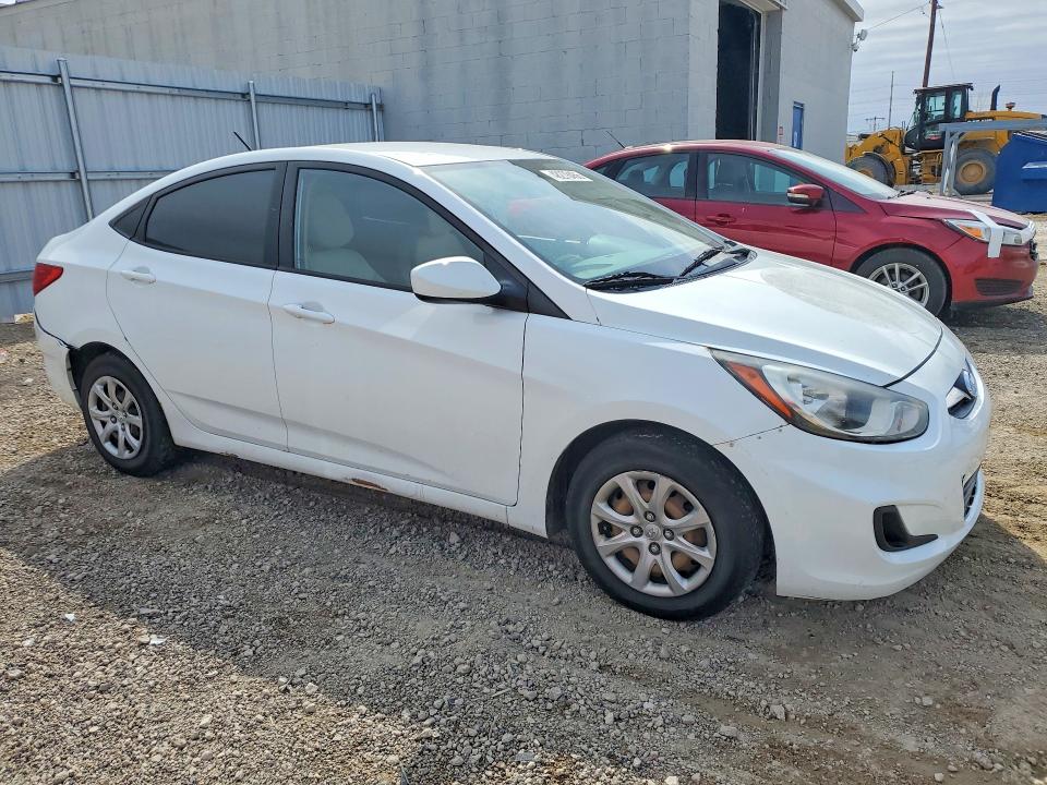 48278456 :رقم المزاد ، KMHCT4AE1EU711224 vin ، 2014 Hyundai Accent مزاد بيع
