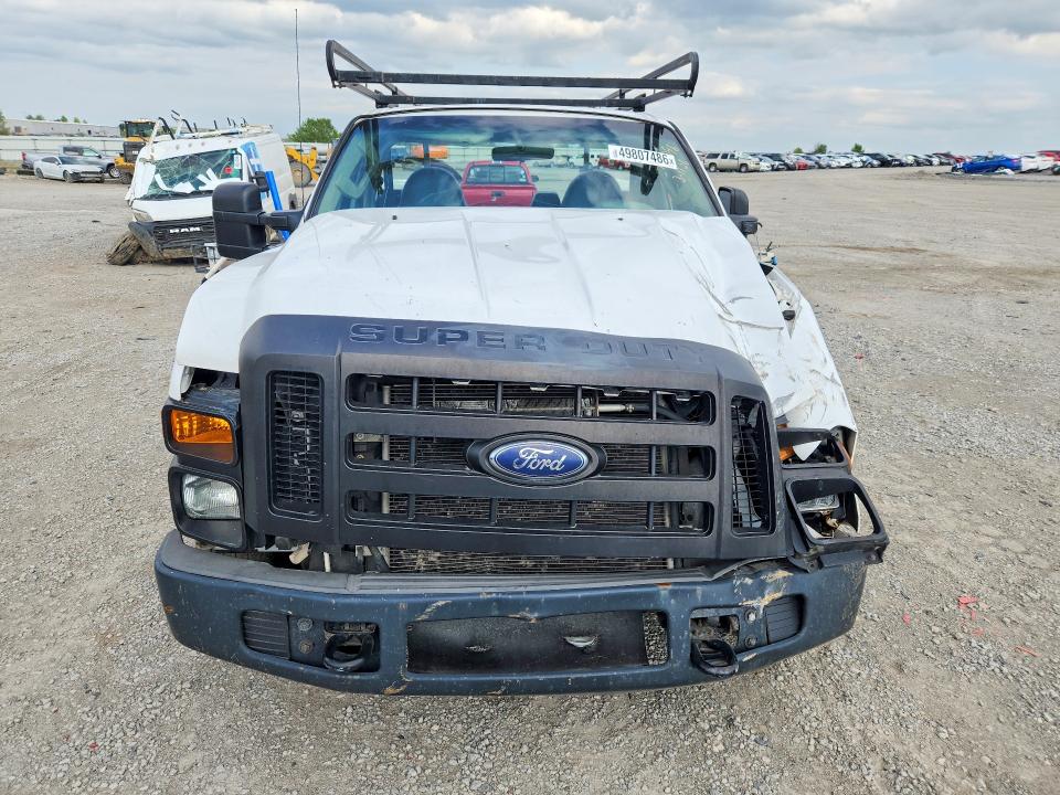 49807486 :رقم المزاد ، 1FDNF205X9EB15194 vin ، 2009 Ford F250 مزاد بيع