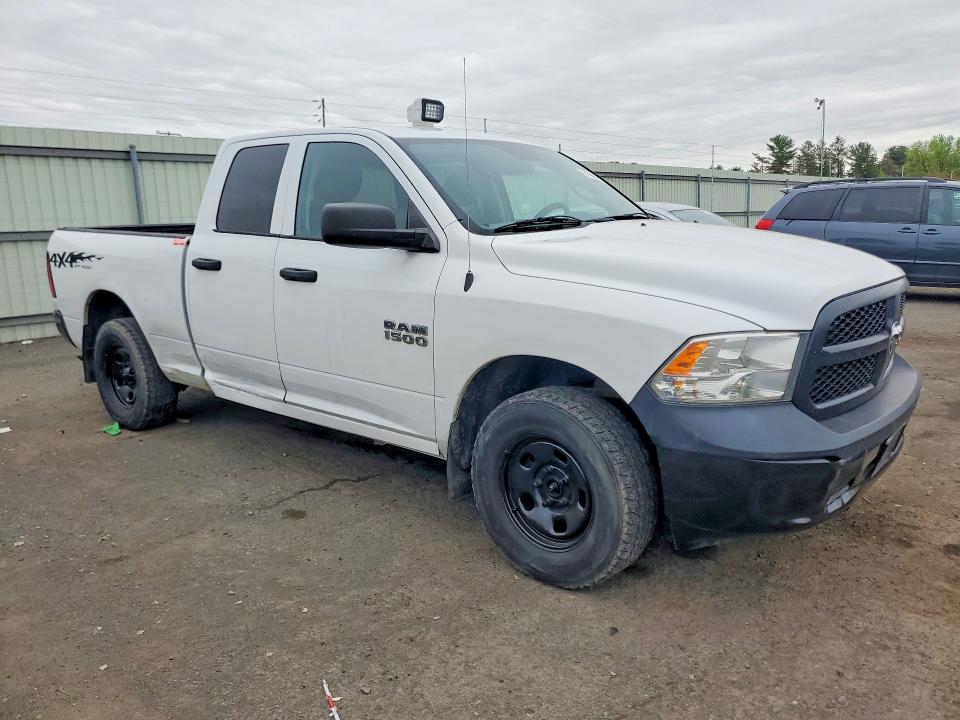 51980496 :رقم المزاد ، 1C6RR7FG2FS576008 vin ، 2015 Ram 1500 مزاد بيع