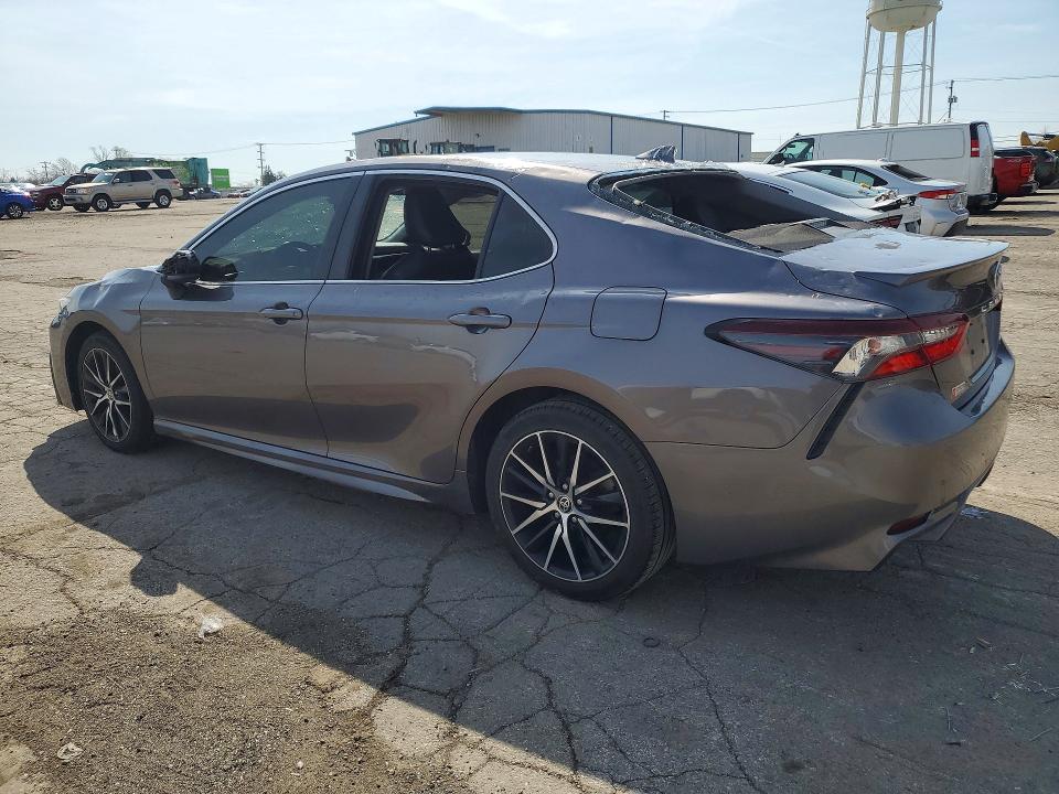 2021 Toyota Camry მანქანა იყიდება აუქციონზე, vin: 4T1G11AK1MU413895, აუქციონის ნომერი: 48923566