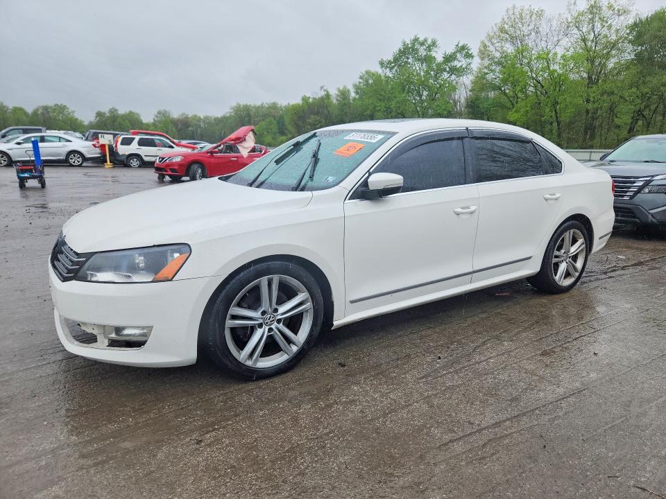 2013 Volkswagen Passat მანქანა იყიდება აუქციონზე, vin: 1VWCN7A39DC045262, აუქციონის ნომერი: 51176556