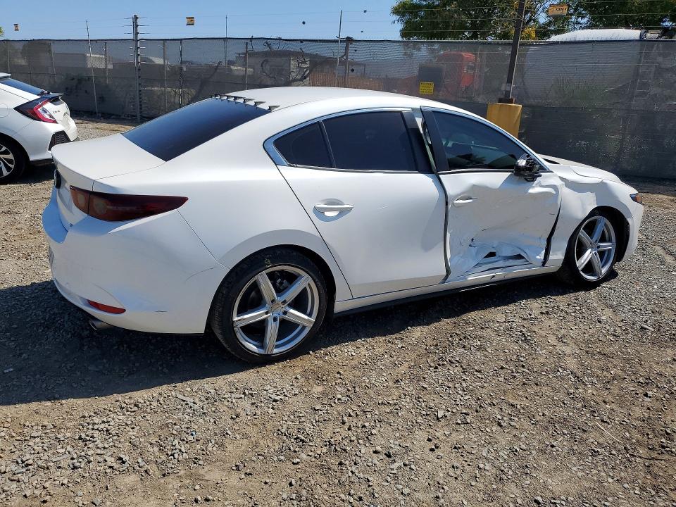 Продажа на аукционе авто 2020 Mazda 3, vin: JM1BPACL9L1171439, номер лота: 49846686