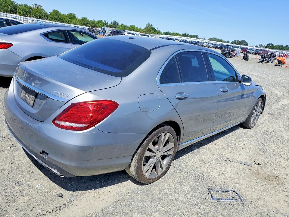Продажа на аукционе авто 2015 Mercedes-benz C, vin: 55SWF4KBXFU020182, номер лота: 49978796