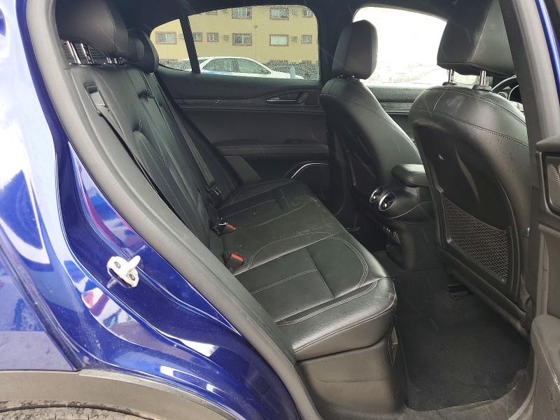 51158776 :رقم المزاد ، ZASPAJAN4P7D50509 vin ، 2023 Alfa Romeo Stelvio مزاد بيع