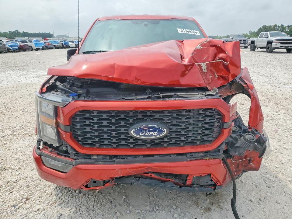 51969306 :رقم المزاد ، 1FTEW1CP2PKE22451 vin ، 2023 Ford F150 مزاد بيع