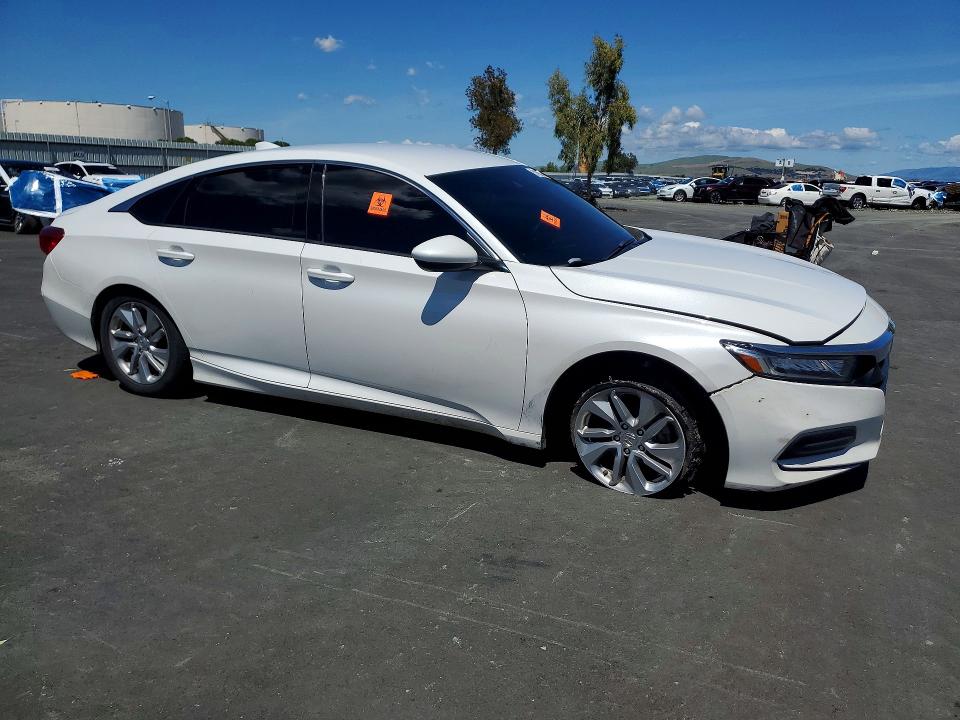 51185676 :رقم المزاد ، 1HGCV1F1XLA151447 vin ، 2020 Honda Accord مزاد بيع