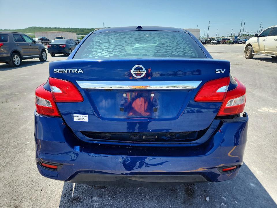 2018 Nissan Sentra მანქანა იყიდება აუქციონზე, vin: 3N1AB7AP3JY294183, აუქციონის ნომერი: 51427766