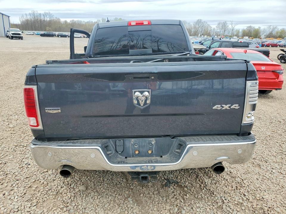 51116106 :رقم المزاد ، 1C6RR7VT9JS190001 vin ، 2018 Ram 1500 مزاد بيع