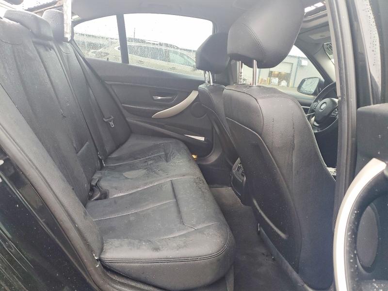 48597046 :رقم المزاد ، WBA3C3G56FNS76747 vin ، 2015 Bmw 320 مزاد بيع