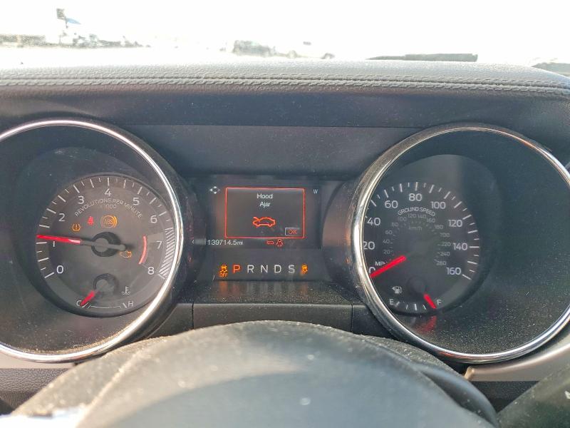 49641226 :رقم المزاد ، 1FATP8UH7H5204256 vin ، 2017 Ford Mustang مزاد بيع