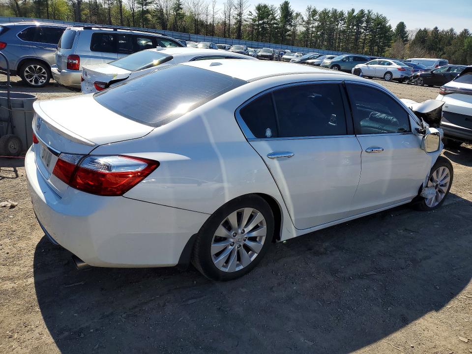 2015 Honda Accord მანქანა იყიდება აუქციონზე, vin: 1HGCR2F84FA144182, აუქციონის ნომერი: 46998756