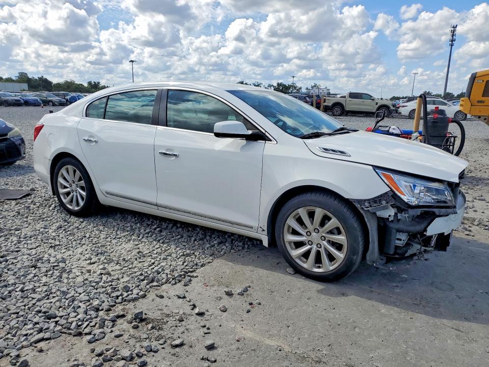 Aukcja sprzedaży 2015 Buick Lacrosse, vin: 1G4GA5GR3FF175292, numer aukcji: 50753356