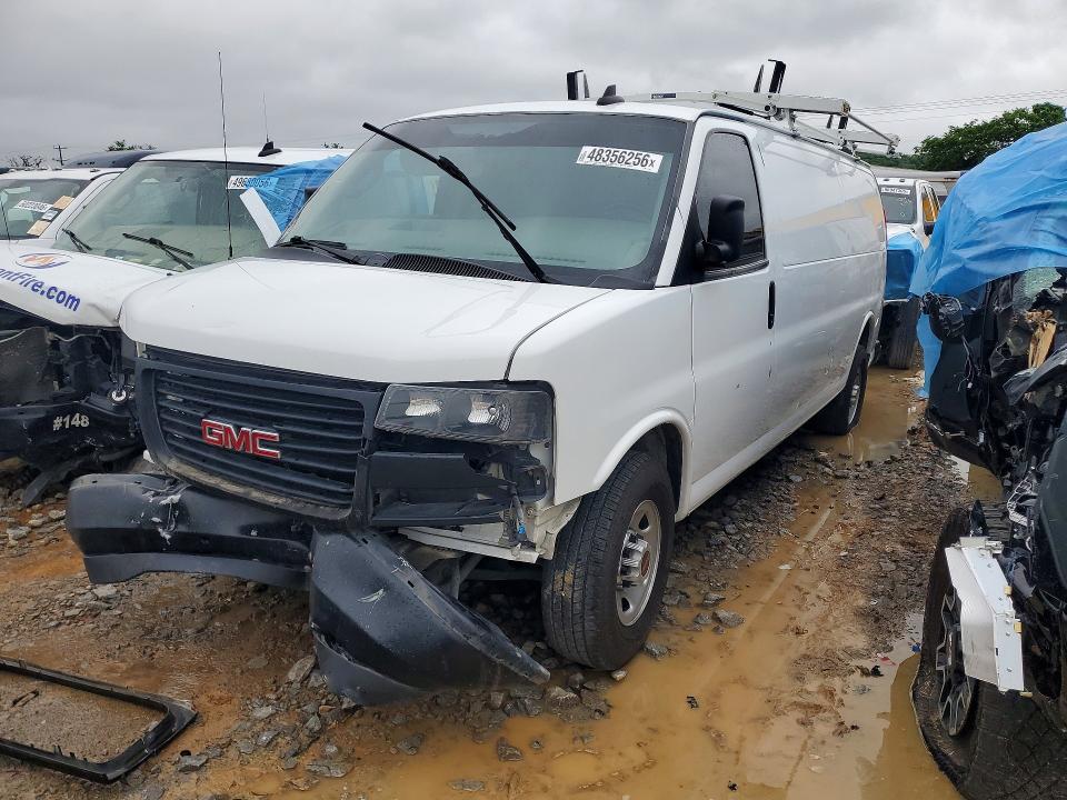 48356256 :رقم المزاد ، 1GTW7BFP9P1117683 vin ، 2023 Gmc Savana مزاد بيع