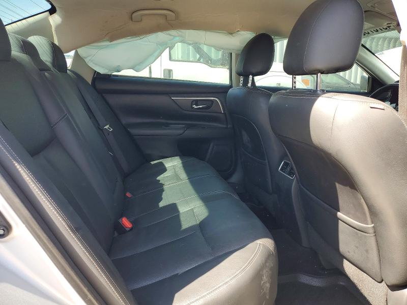 Продаж на аукціоні авто 2018 Nissan Altima, vin: 1N4AL3AP1JC154179, номер лоту: 49737506