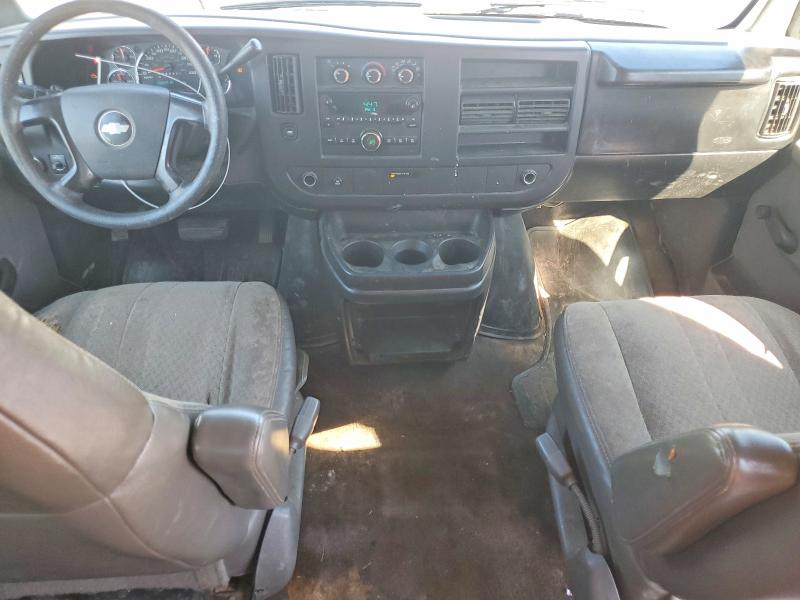 49716346 :رقم المزاد ، 1GNFG154091161616 vin ، 2009 Chevrolet Express G1500 مزاد بيع
