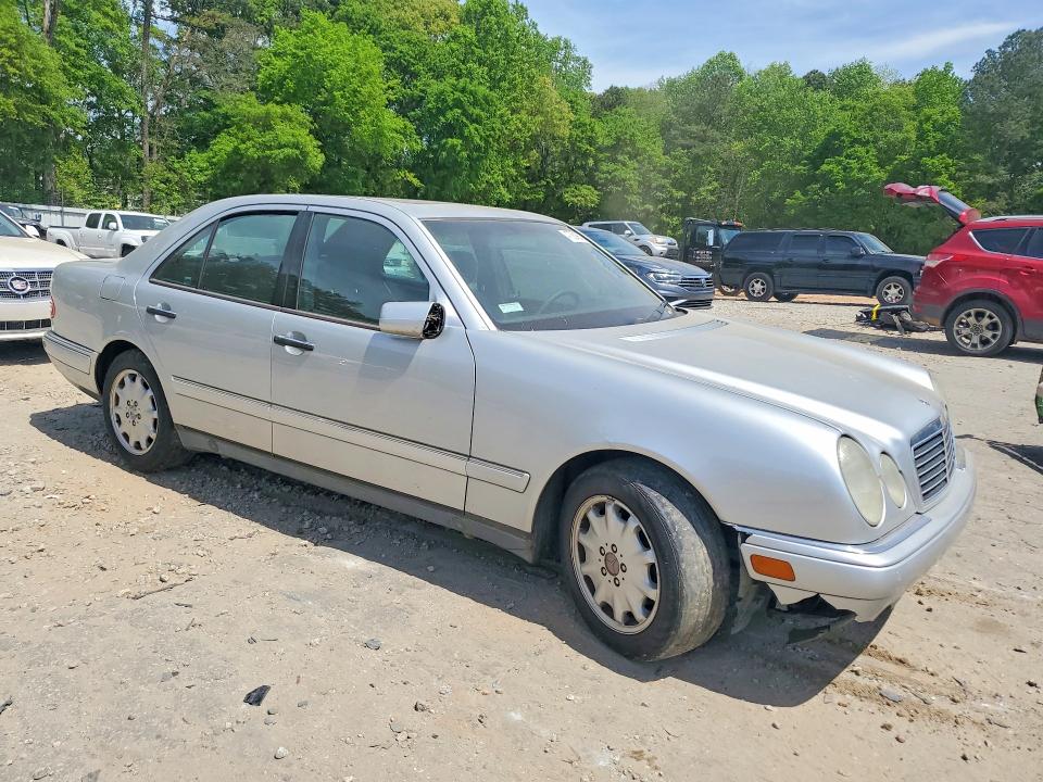 Продажа на аукционе авто 1998 Mercedes-benz E, vin: WDBJF65F1WA598362, номер лота: 47359936