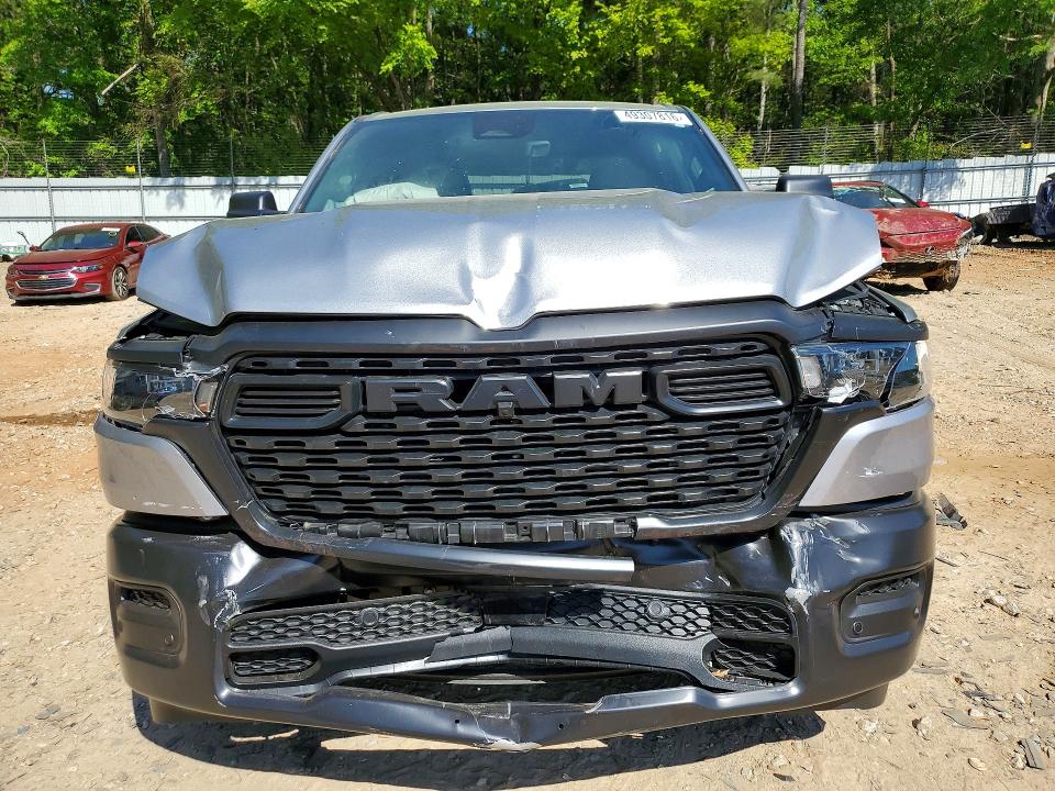Продаж на аукціоні авто 2025 Ram 1500, vin: 1C6RREGG1SN740683, номер лоту: 49307816