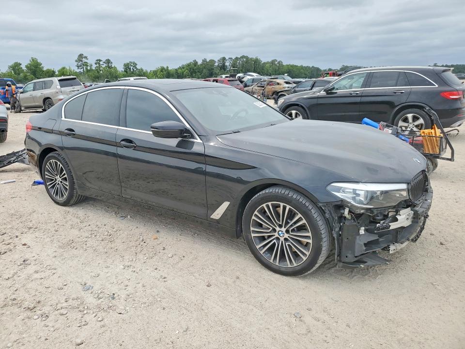 52083166 :رقم المزاد ، WBAJR3C07LWW67167 vin ، 2020 Bmw 530 مزاد بيع