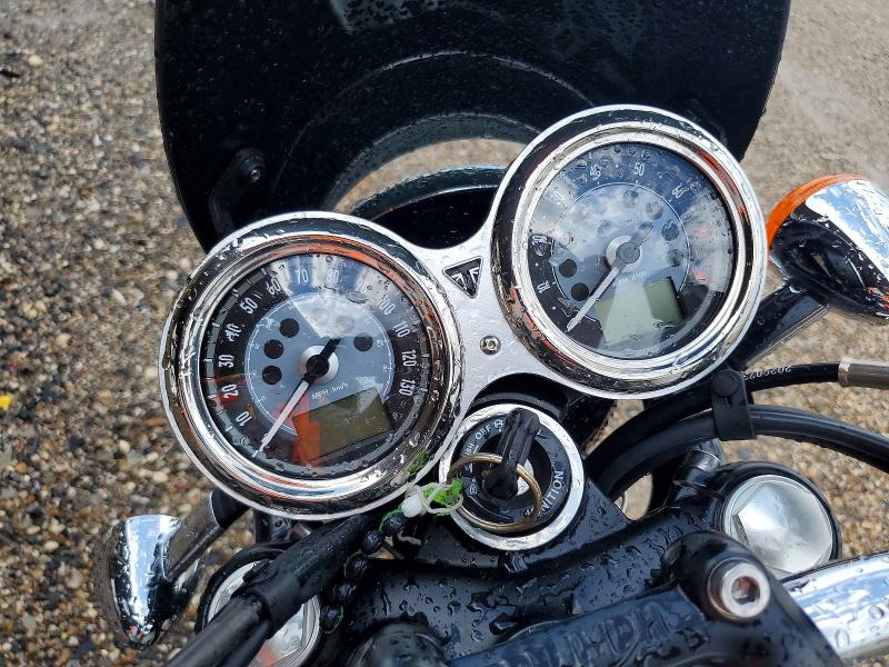 2024 Triumph Motorcycle Bonneville მანქანა იყიდება აუქციონზე, vin: SMTD40HL5RTBN0450, აუქციონის ნომერი: 50605316
