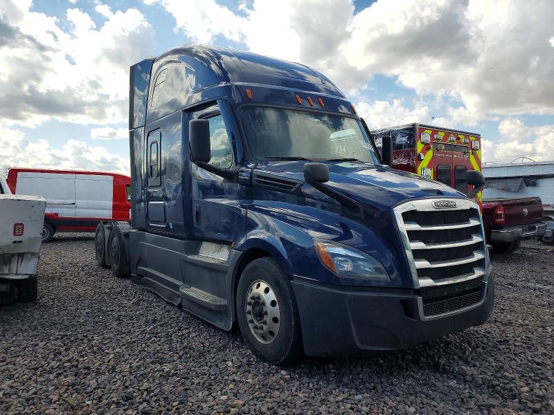 Auction sale of the 2021 Freigliner Cascadia 126, vin: 1FUJHHDR2MLMA3880, lot number: 49585866