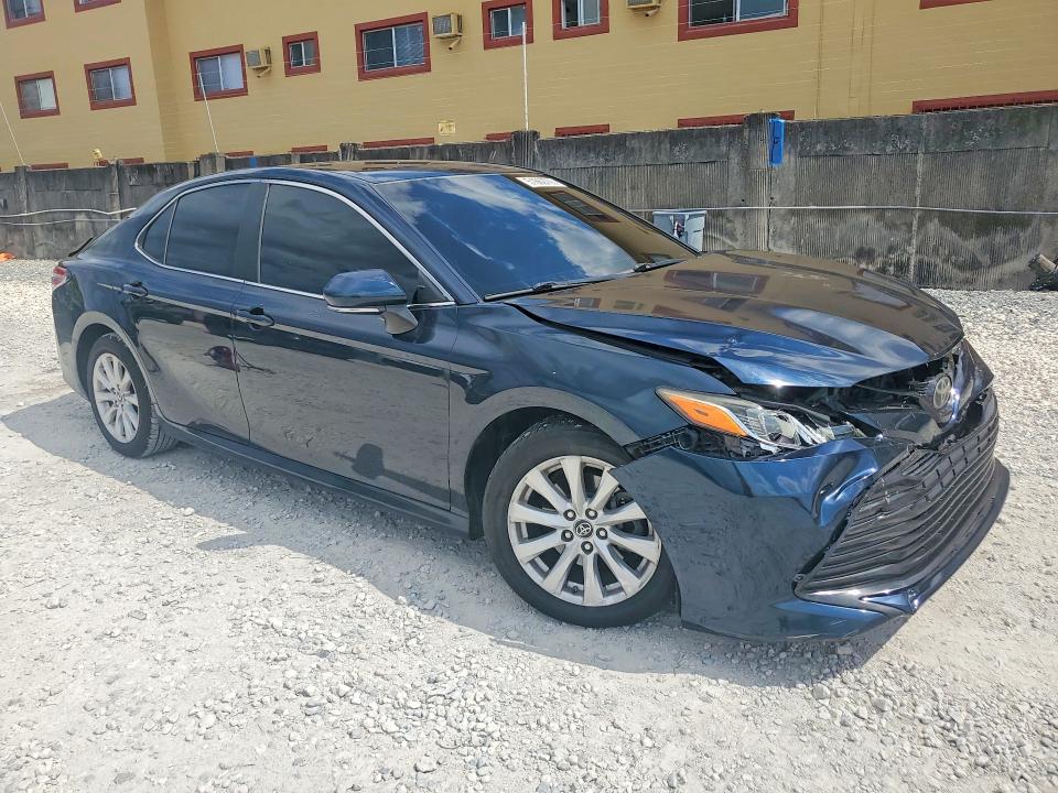 Продажа на аукционе авто 2018 Toyota Camry, vin: 4T1B11HK4JU572115, номер лота: 51662706