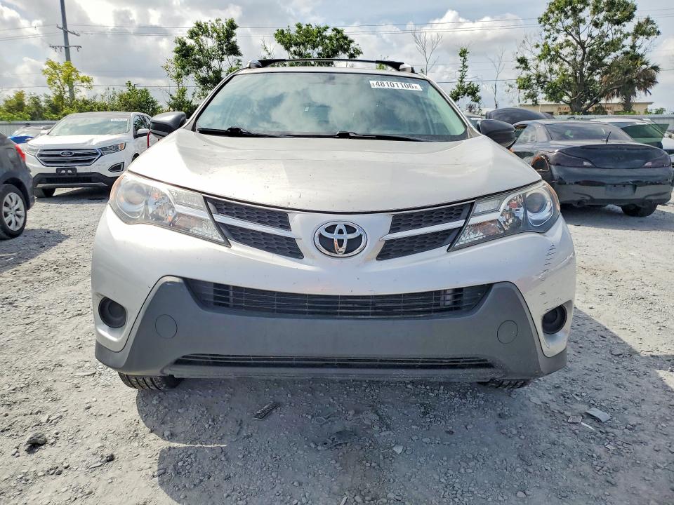 48101106 :رقم المزاد ، JTMZFREV8FJ052848 vin ، 2015 Toyota Rav4 مزاد بيع