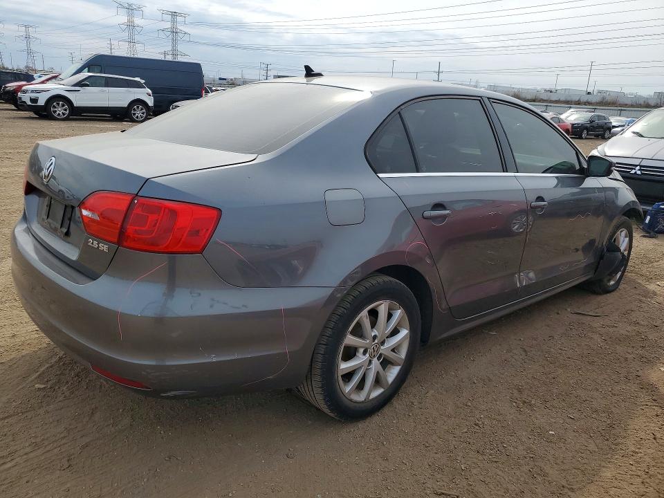 2013 Volkswagen Jetta მანქანა იყიდება აუქციონზე, vin: 3VWDX7AJXDM257888, აუქციონის ნომერი: 48915346