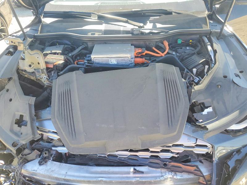 49021366 :رقم المزاد ، WA15AAGE7RB024639 vin ، 2024 Audi Q8 E-tron مزاد بيع