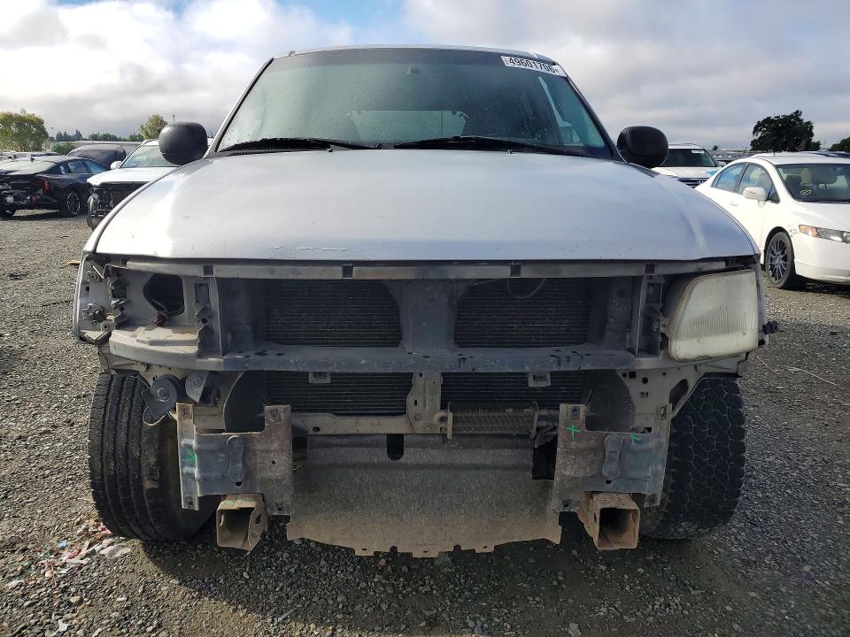 Продажа на аукционе авто 2000 Ford Expedition, vin: 1FMRU1565YLB86008, номер лота: 49601706