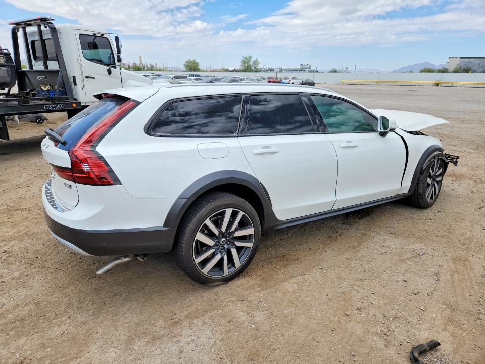 2026 Volvo V90 Cross Country მანქანა იყიდება აუქციონზე, vin: YV4062NLXT1205740, აუქციონის ნომერი: 52177636