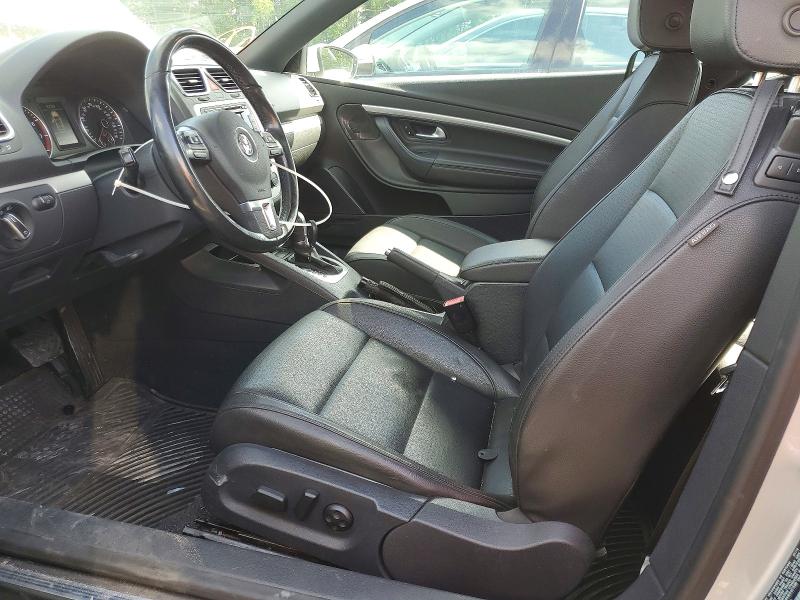 51420046 :رقم المزاد ، WVWBW8AH4FV001139 vin ، 2015 Volkswagen Eos مزاد بيع