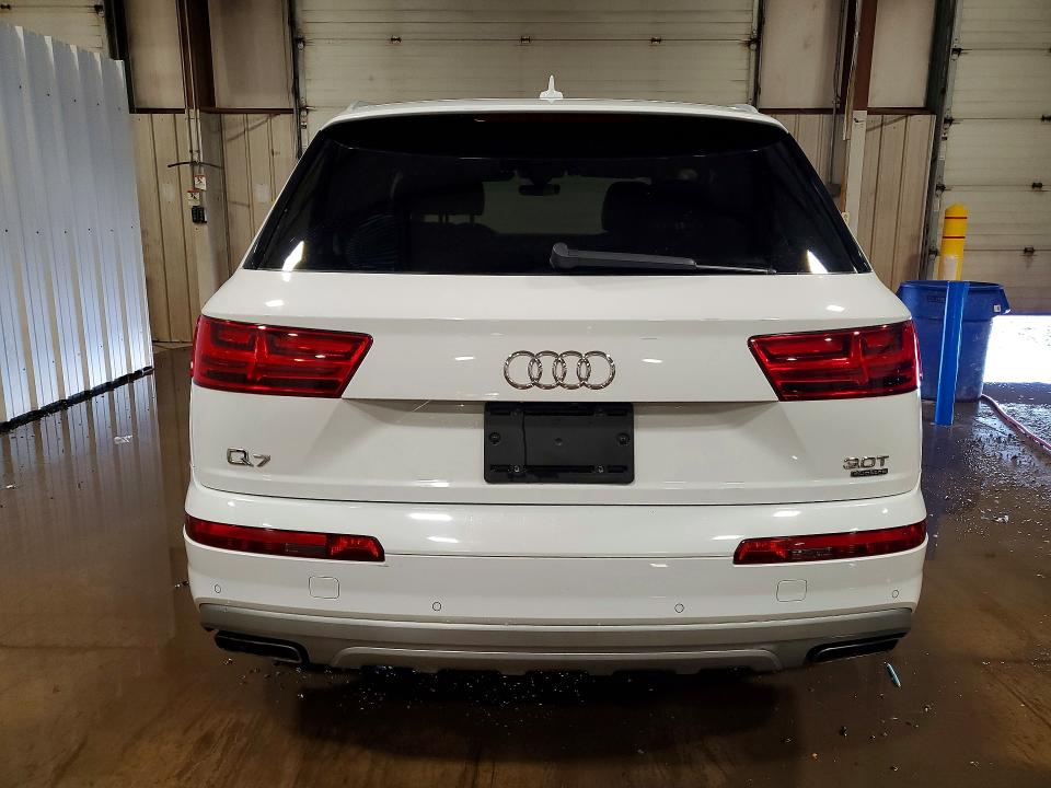 50792476 :رقم المزاد ، WA1LAAF72JD051282 vin ، 2018 Audi Q7 مزاد بيع