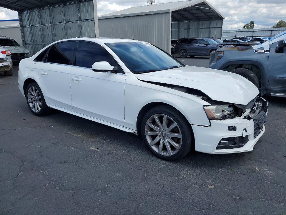 Продажа на аукционе авто 2014 Audi A4, vin: WAUAFAFL9EA085655, номер лота: 49835546