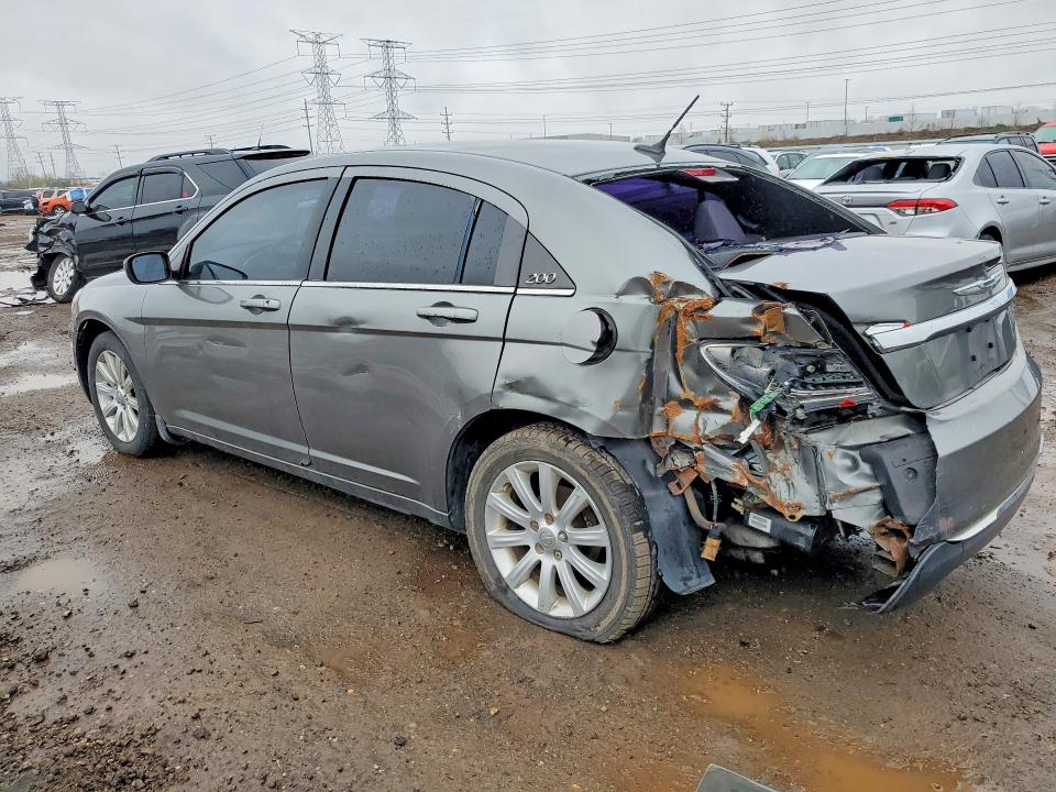 49499766 :رقم المزاد ، 1C3CCBBB0DN596092 vin ، 2013 Chrysler 200 مزاد بيع