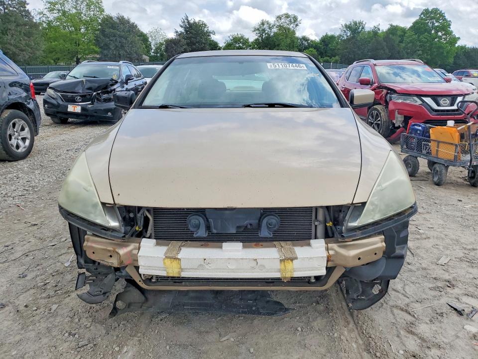 51107446 :رقم المزاد ، 1HGCM564X5A100490 vin ، 2005 Honda Accord مزاد بيع