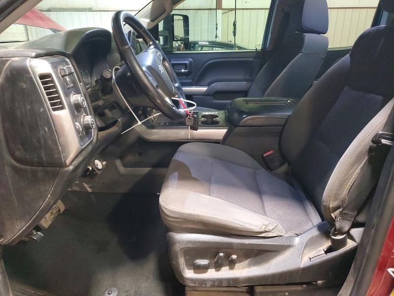 Продаж на аукціоні авто 2018 Chevrolet Silverado, vin: 1GCVKREC5JZ363611, номер лоту: 55562196