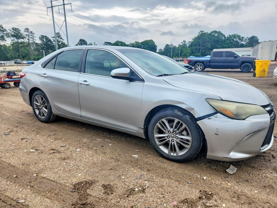 2016 Toyota Camry მანქანა იყიდება აუქციონზე, vin: 4T1BF1FK6GU156502, აუქციონის ნომერი: 51552716