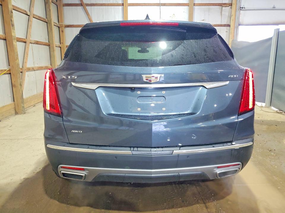 51612816 :رقم المزاد ، 1GYKNDRS9MZ138976 vin ، 2021 Cadillac Xt5 مزاد بيع