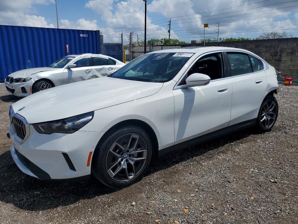 Продажа на аукционе авто 2026 Bmw 530, vin: WBA43FJ06TCW26775, номер лота: 51313276