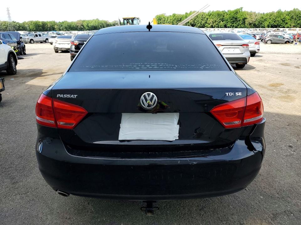 2015 Volkswagen Passat მანქანა იყიდება აუქციონზე, vin: 1VWBV7A38FC048829, აუქციონის ნომერი: 51677096