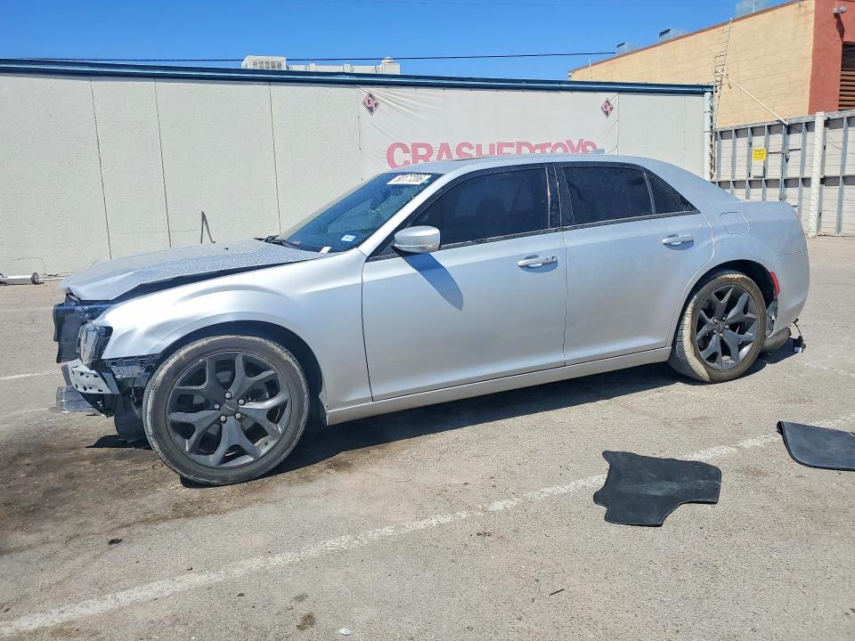 Продажа на аукционе авто 2022 Chrysler 300, vin: 2C3CCABG7NH236401, номер лота: 50177206